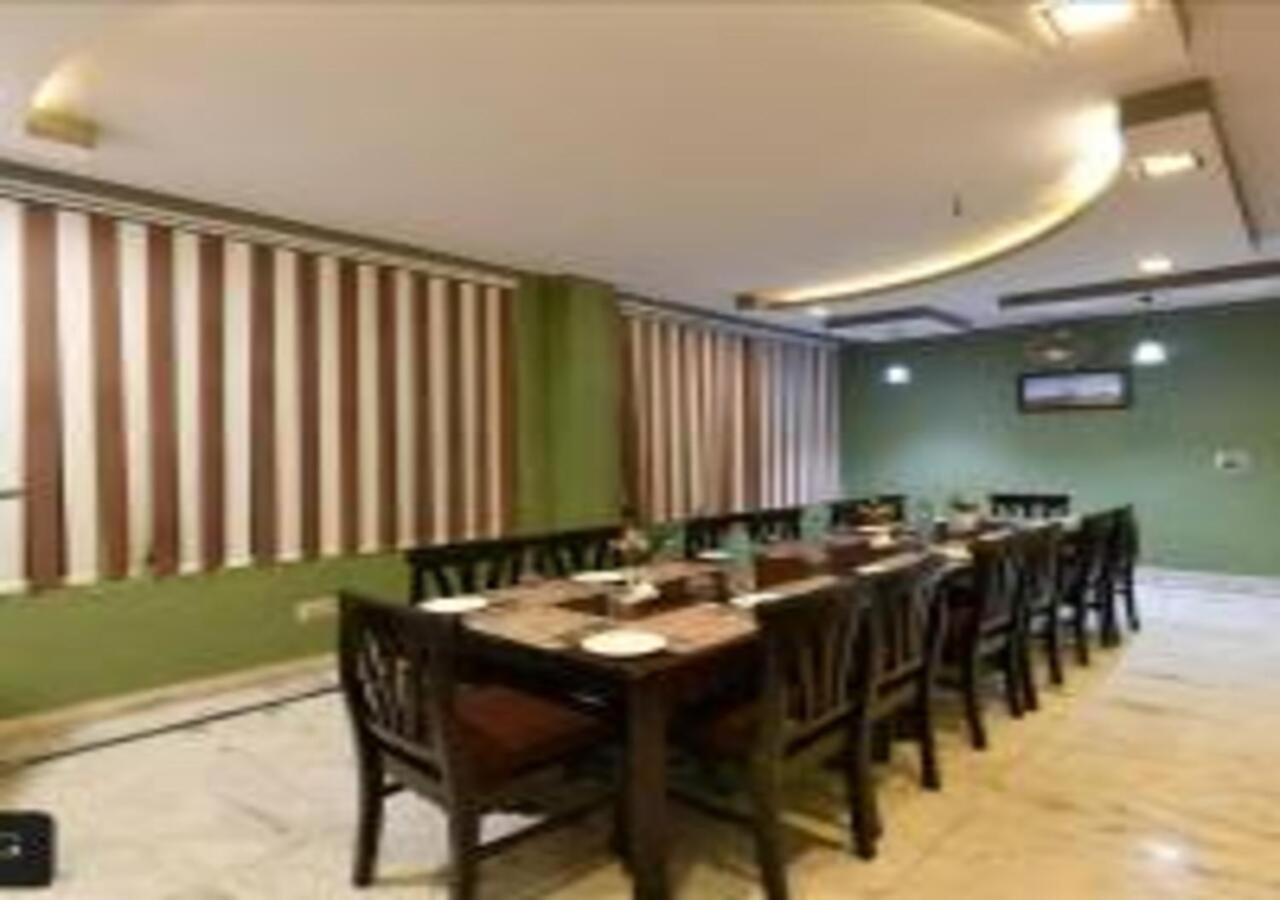 Hotel Chanakya Agra  Eksteriør bilde