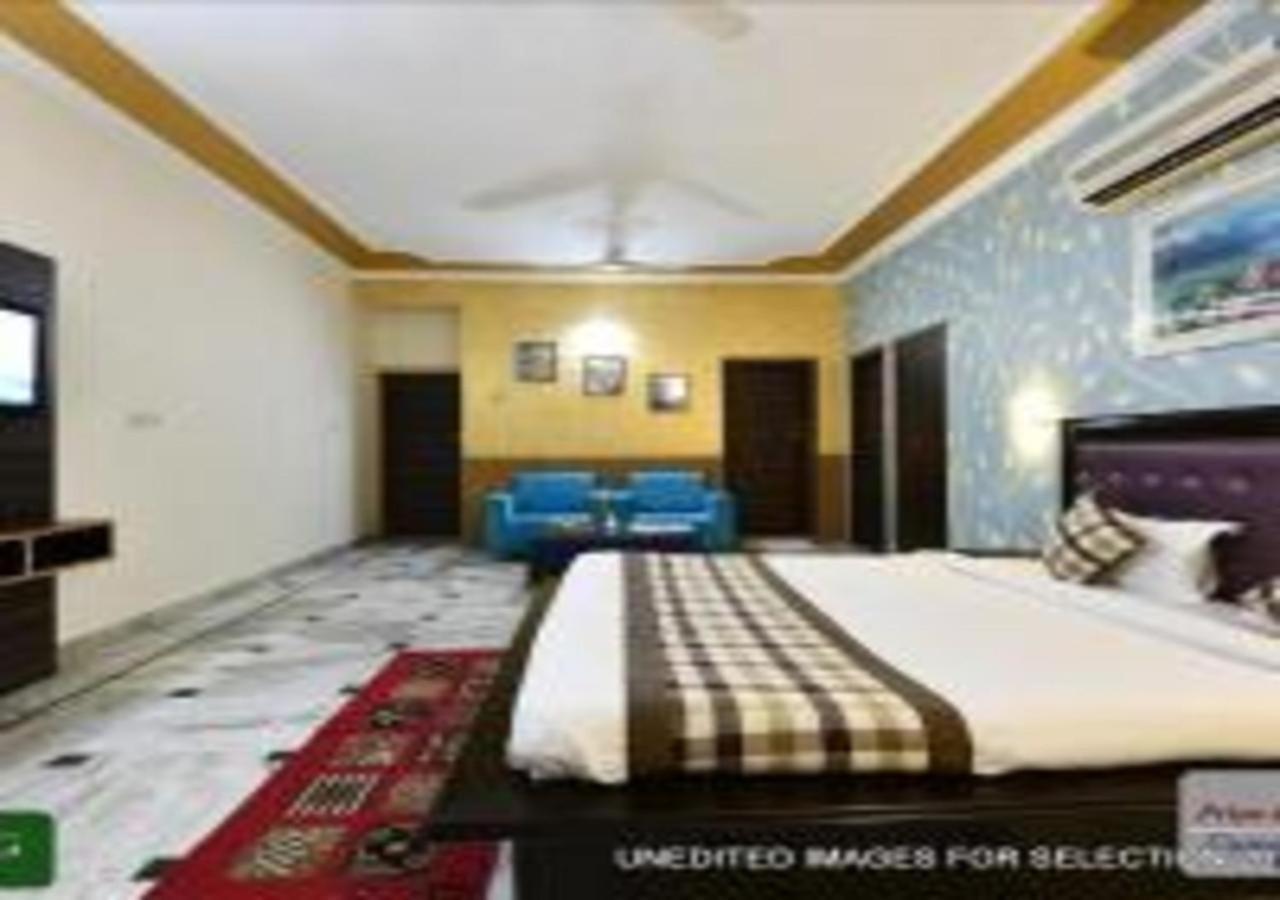 Hotel Chanakya Agra  Eksteriør bilde