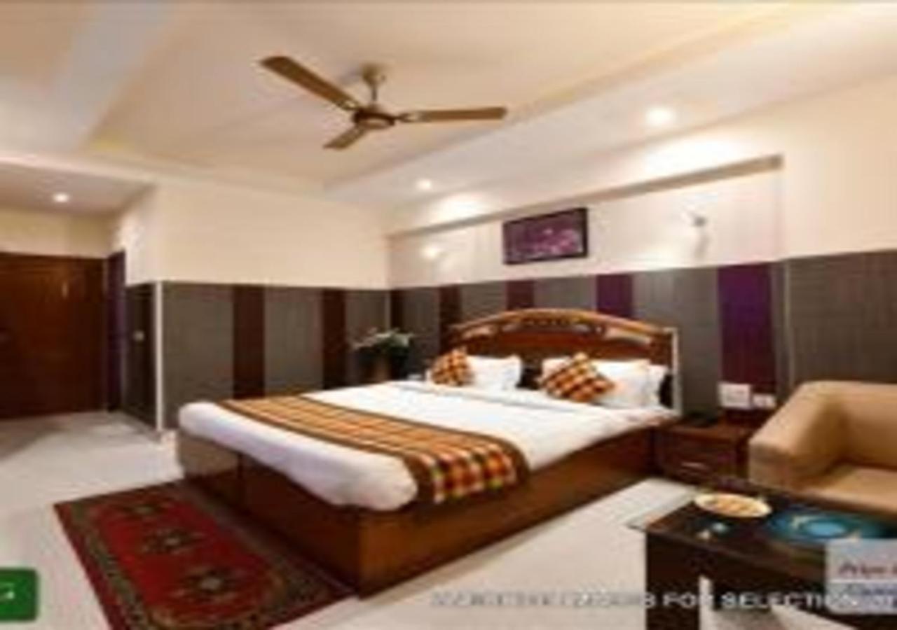 Hotel Chanakya Agra  Eksteriør bilde