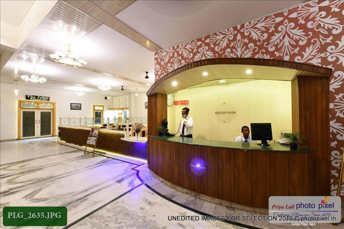 Hotel Chanakya Agra  Eksteriør bilde