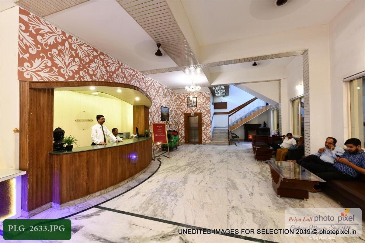 Hotel Chanakya Agra  Eksteriør bilde