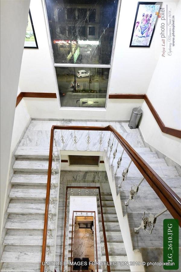 Hotel Chanakya Agra  Eksteriør bilde